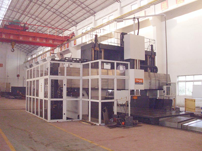 動梁式龍門加工中心